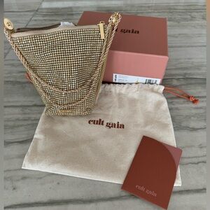 Cult Gaia RUE WRISTLET BAG